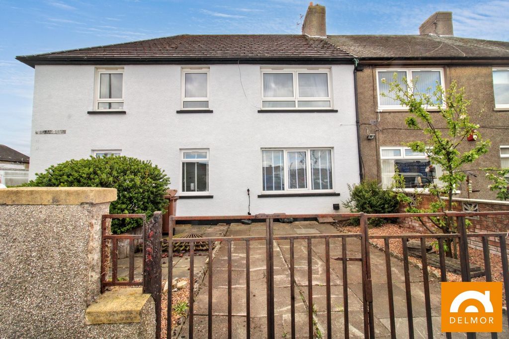 Property photo 3 of 19