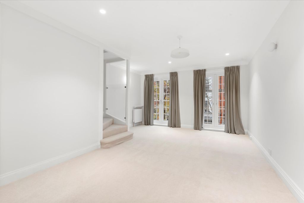 Property photo 2 of 14 Image