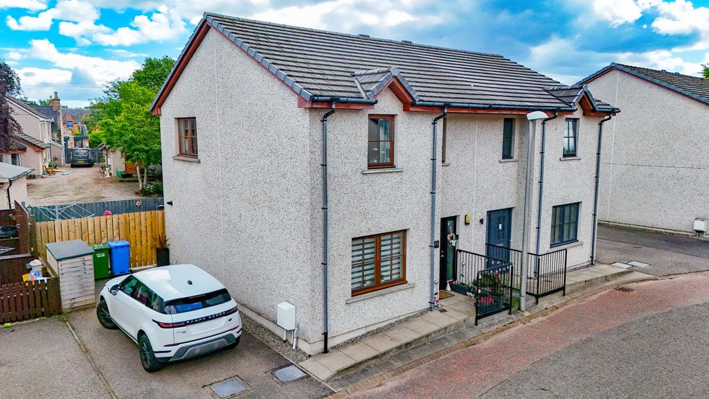 Property photo 1 of 29