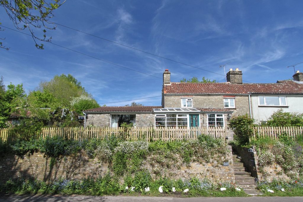 Property photo 1 of 20