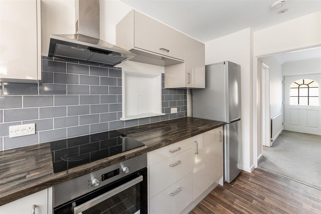 Property photo 3 of 24 Dlow4068.Jpg