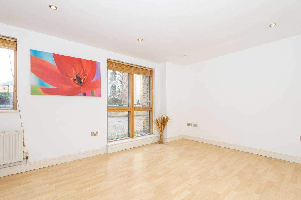 Property photo 1 of 9 _D782515-21