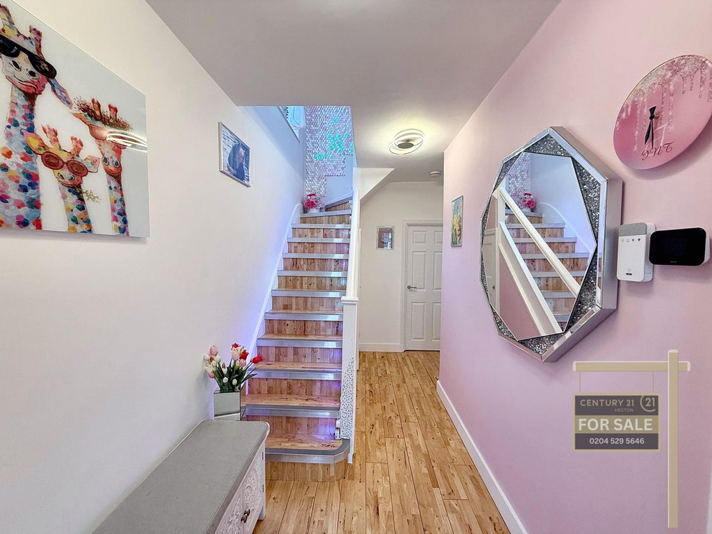Property photo 3 of 22