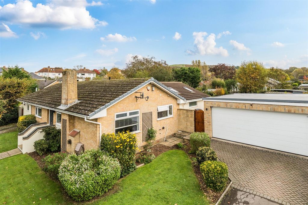 Property photo 1 of 21 1370431-1-68F8B1386Cb9c.Jpg