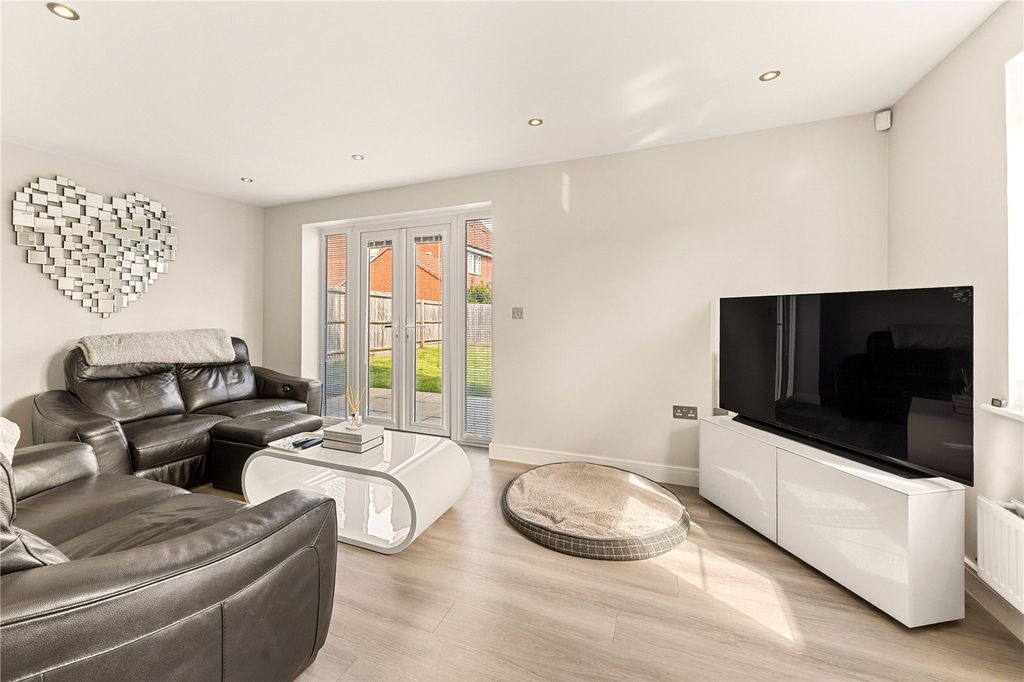Additional image 8 of 3 bed detached house for saleBellflower Close, Lyde Green, Bristol, Gloucestershire BS16