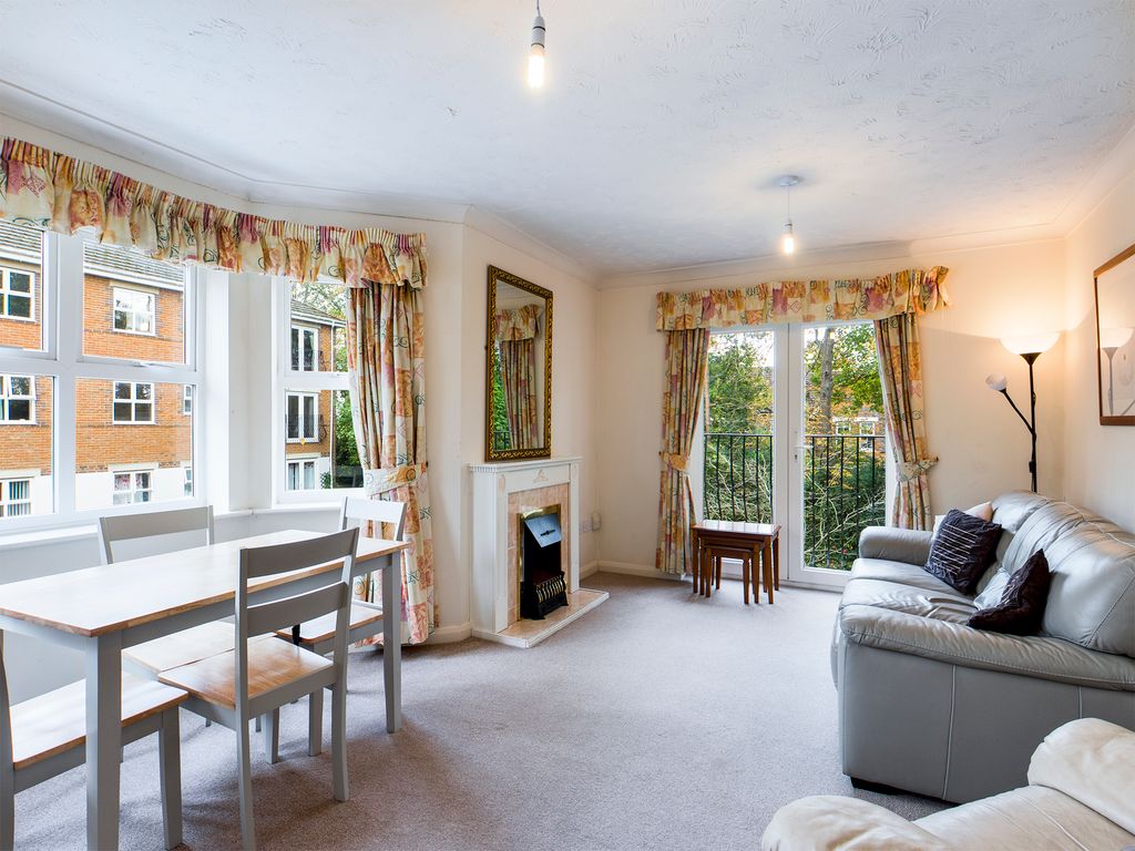 Property photo 3 of 11
