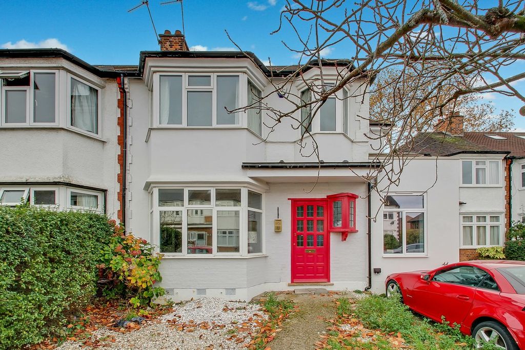 Property photo 1 of 25