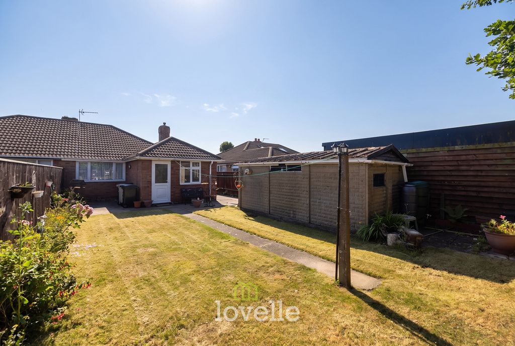Property photo 2 of 18