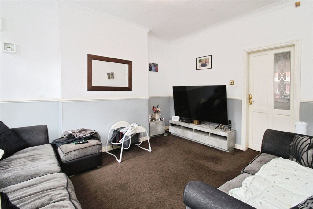 Property photo 2 of 8 Picture No. 07