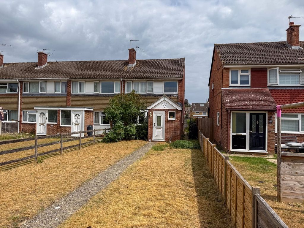 Property photo 1 of 12