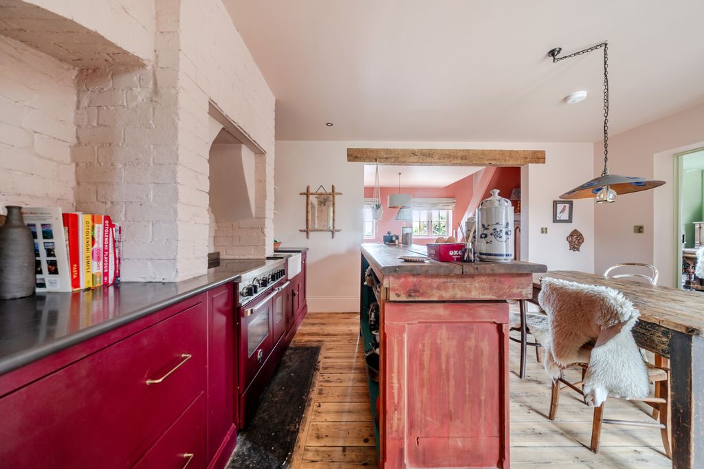 Property photo 2 of 15