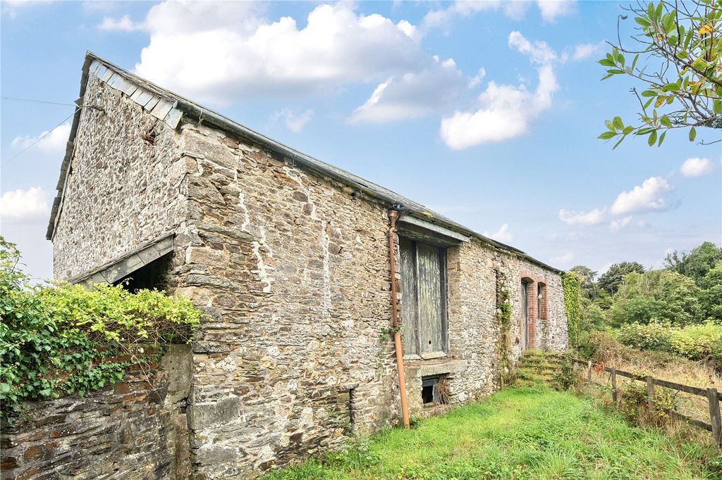 Property photo 3 of 15 Picture No. 06