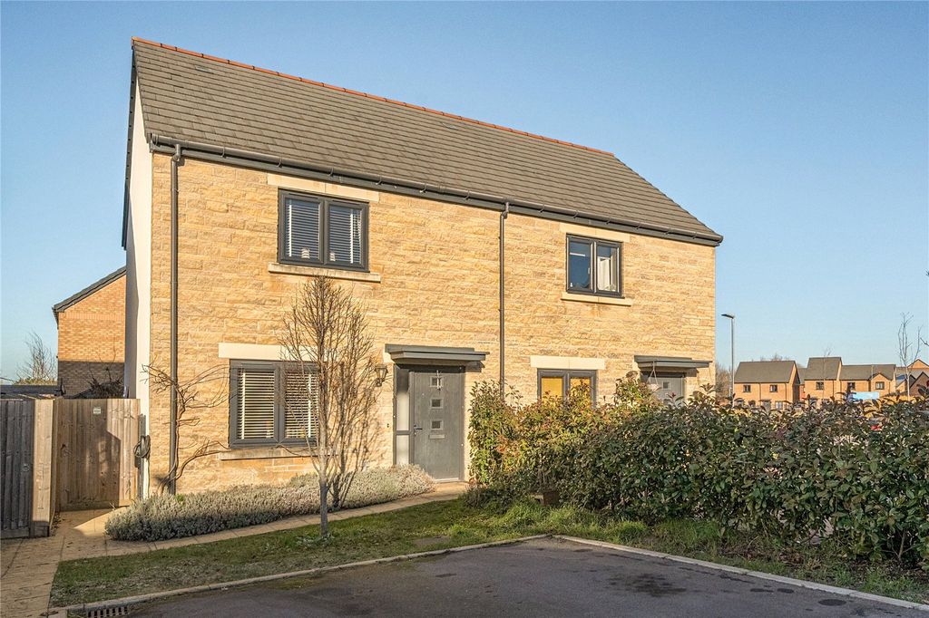 Property photo 1 of 19 Picture No. 23