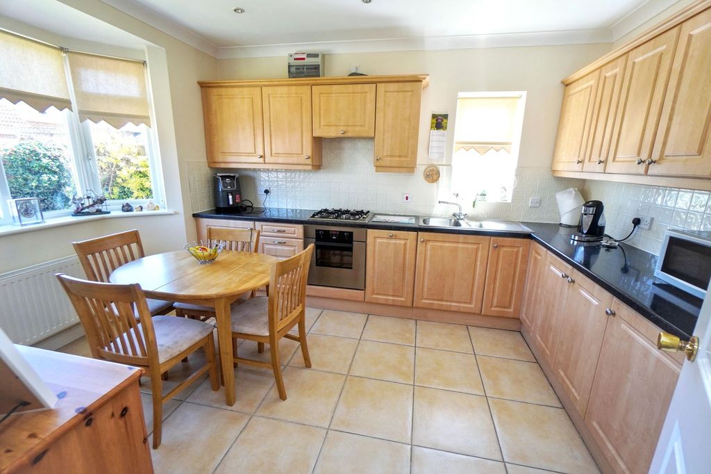Property photo 3 of 15