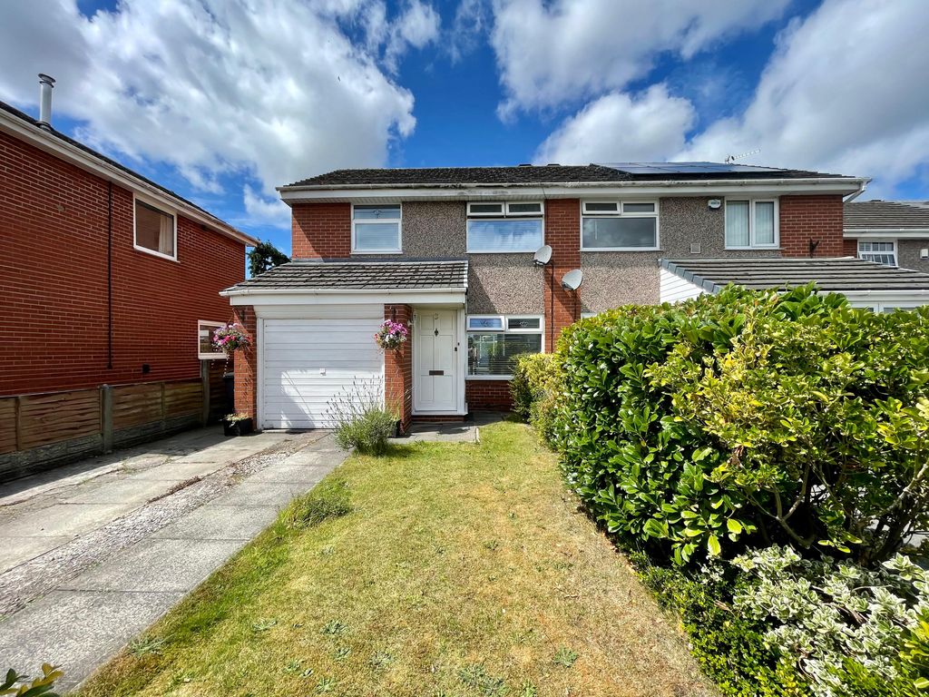 Property photo 2 of 25 22