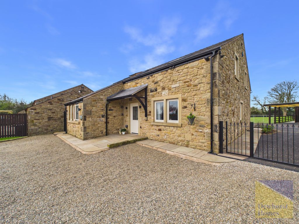 Property photo 1 of 31