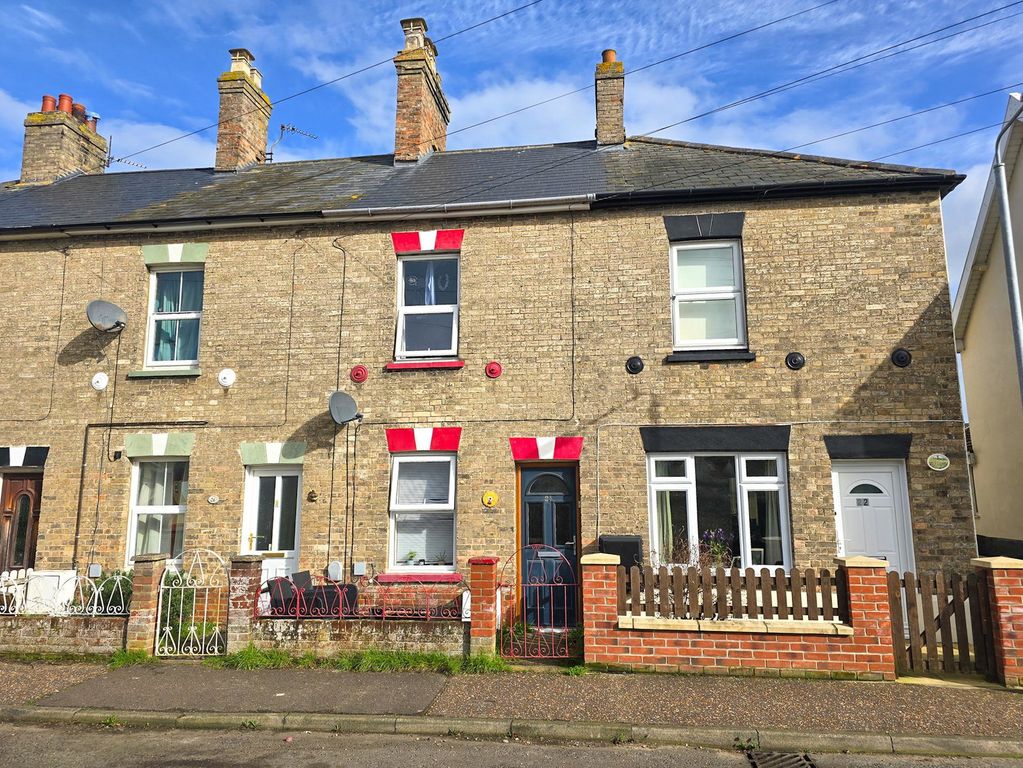 Property photo 2 of 21