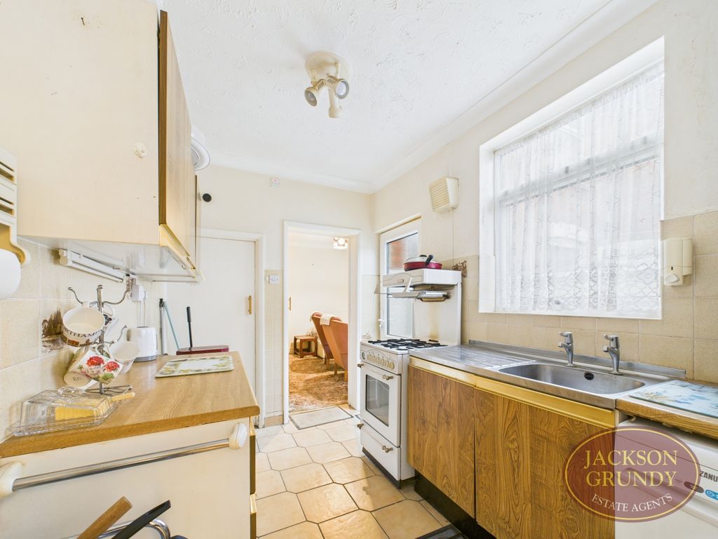 Property photo 3 of 12 Earl Street