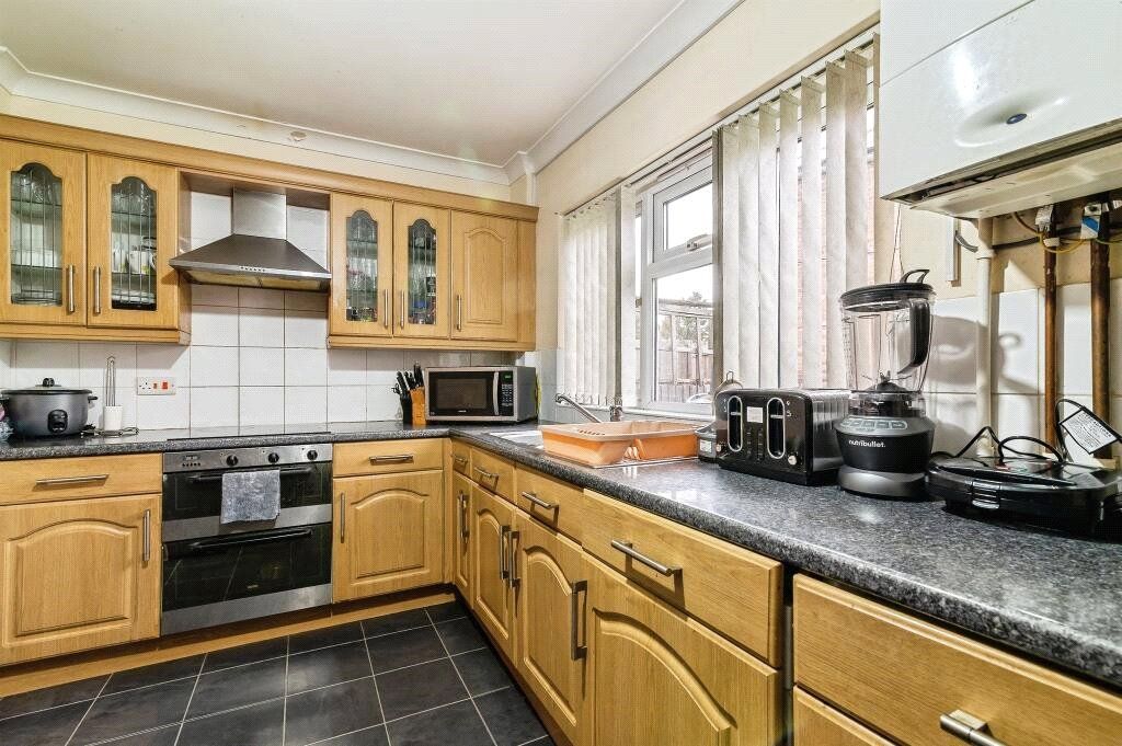 Property photo 2 of 17 Picture No. 21