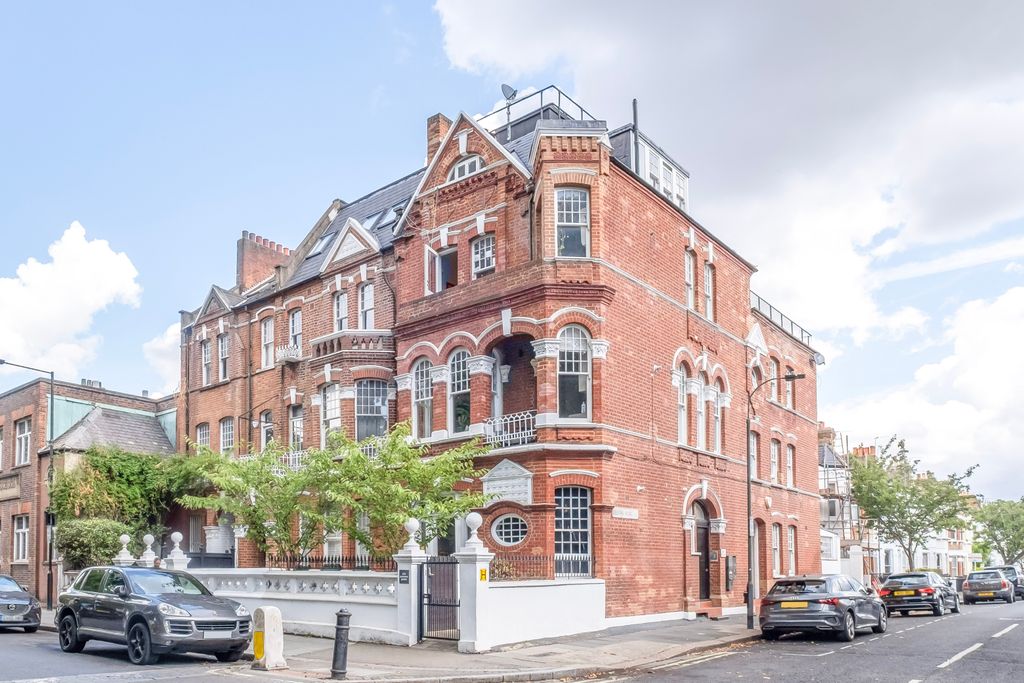 Property photo 1 of 7 1