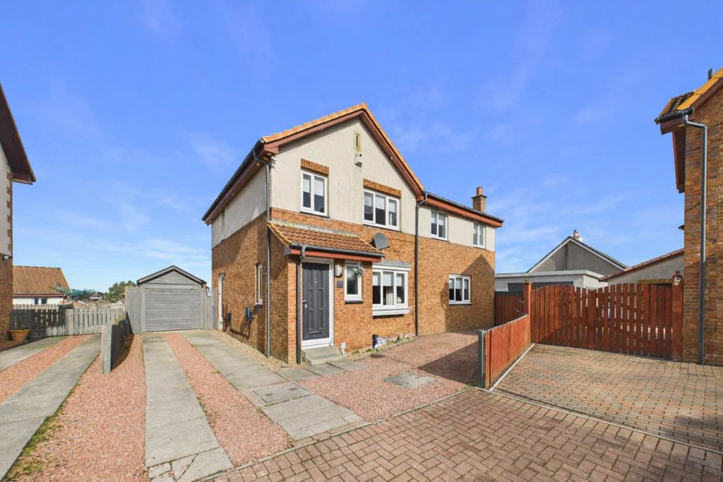 Property photo 1 of 43