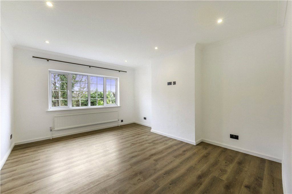 Property photo 3 of 42 Picture No. 39