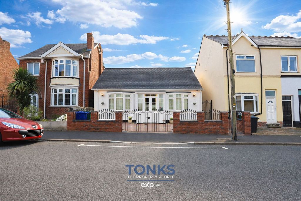 Property photo 1 of 20