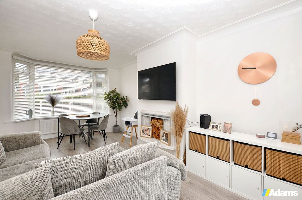 Property photo 3 of 24