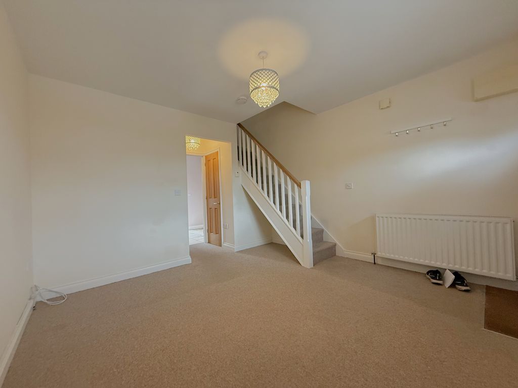 Property photo 3 of 9 Image