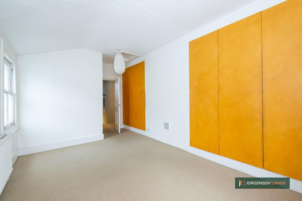 Property photo 2 of 10 Saint Elmo Road 20 Fff-006 Lr - Jt.Jpg