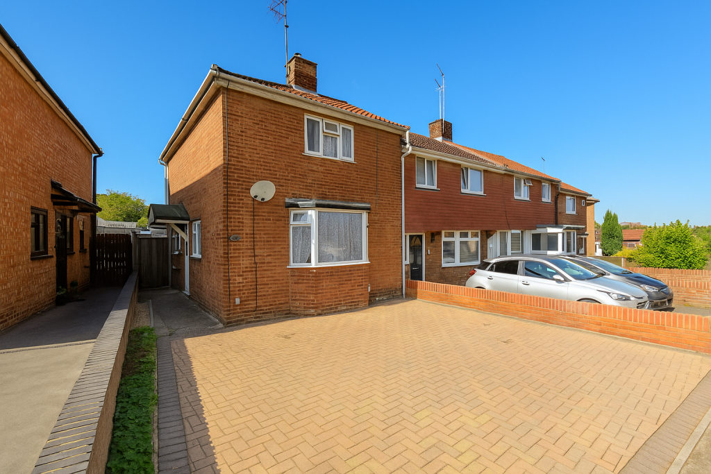 Property photo 1 of 10