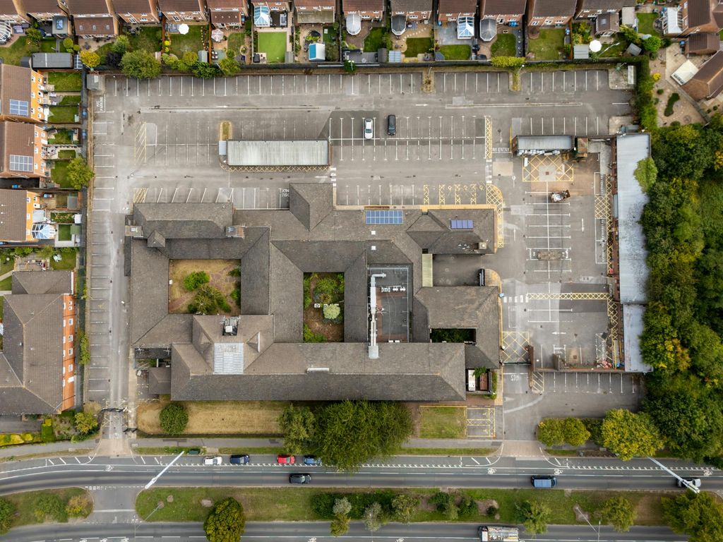 Property photo 3 of 12 Photograph (7).Jpg