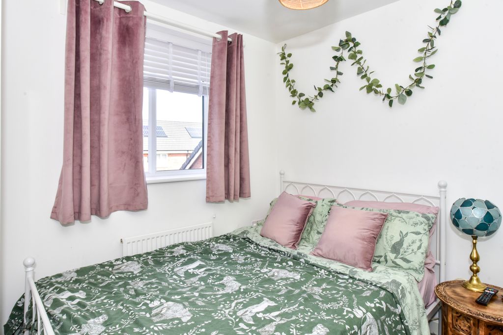 Additional image 12 of 4 bed semi-detached house for saleBennett Way, Chesterfield S44