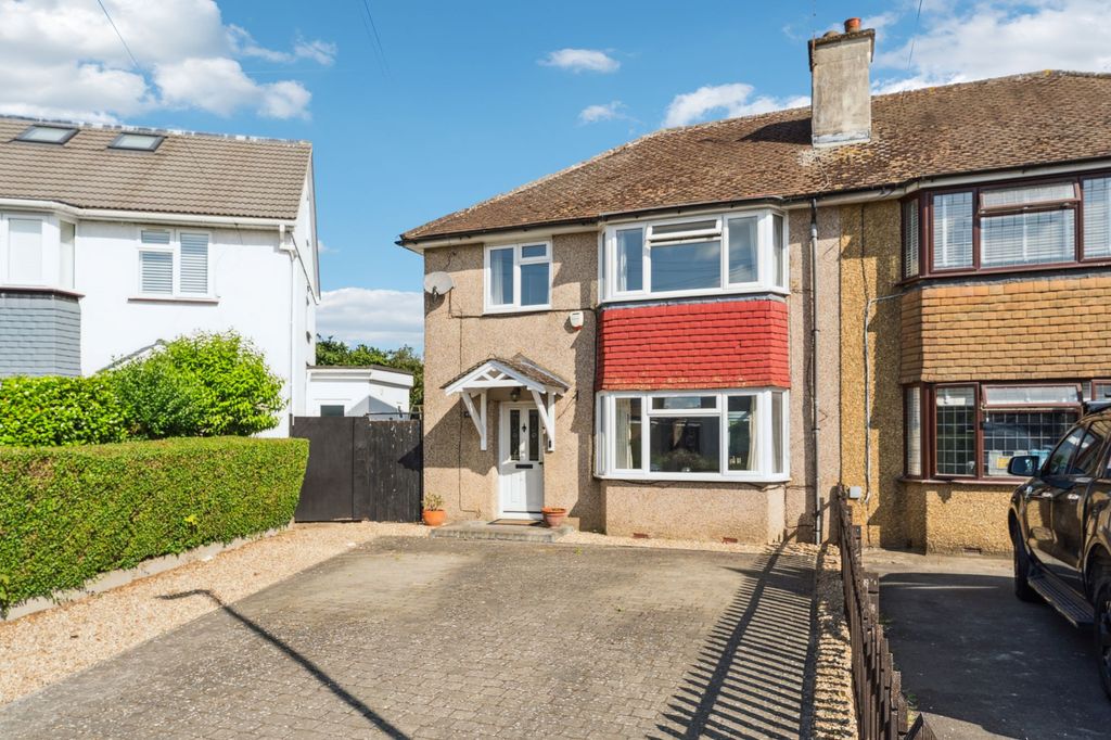 Property photo 1 of 23