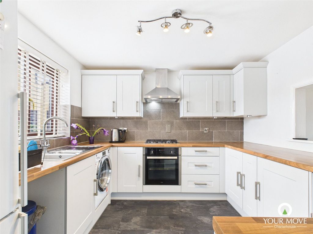 Property photo 2 of 12 Picture No. 04