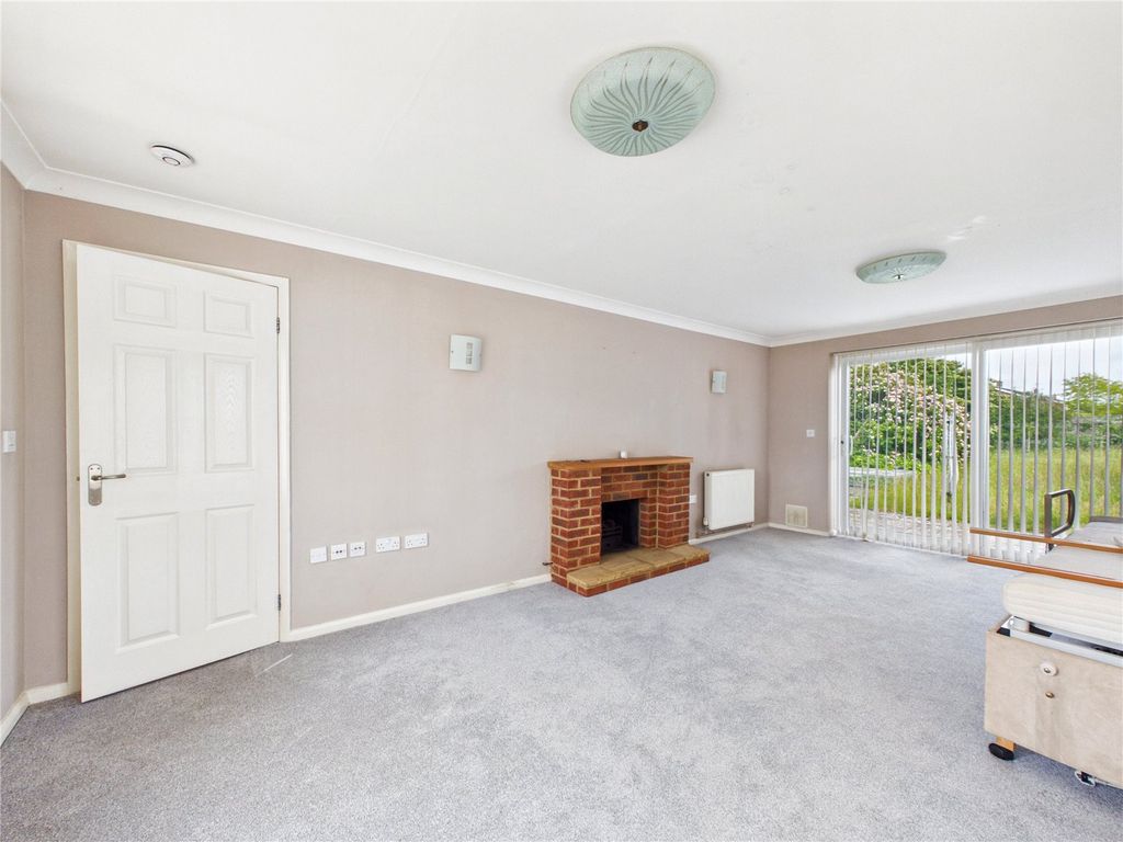 Property photo 2 of 10 Picture No. 02