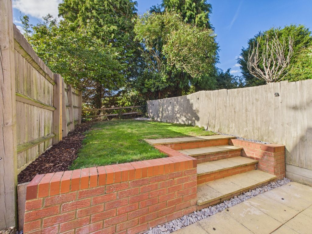 Property photo 3 of 21 Syers Green Lane