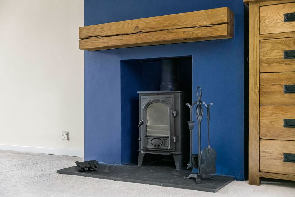 Property photo 3 of 21