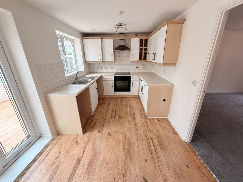 Property photo 3 of 12 Picture No. 08