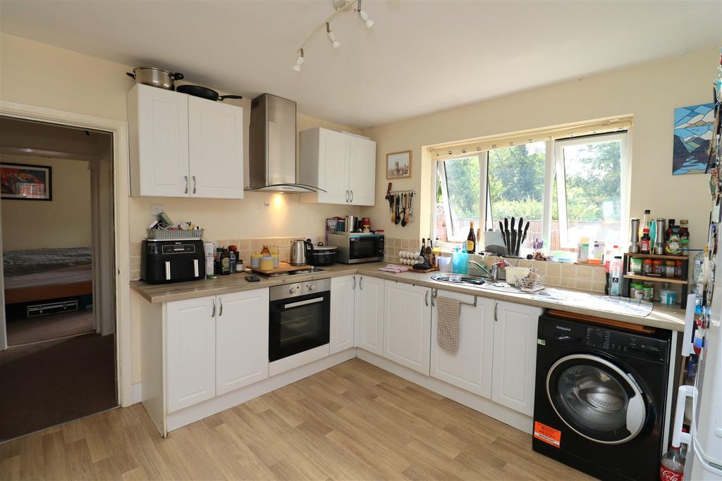 Property photo 3 of 7 Img_0104.Jpg