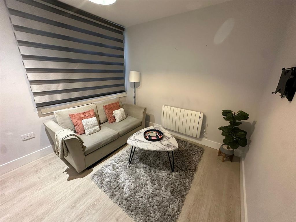 Property photo 1 of 4 Whatsapp Image 2025-09-23 At 15.54.15.Jpeg