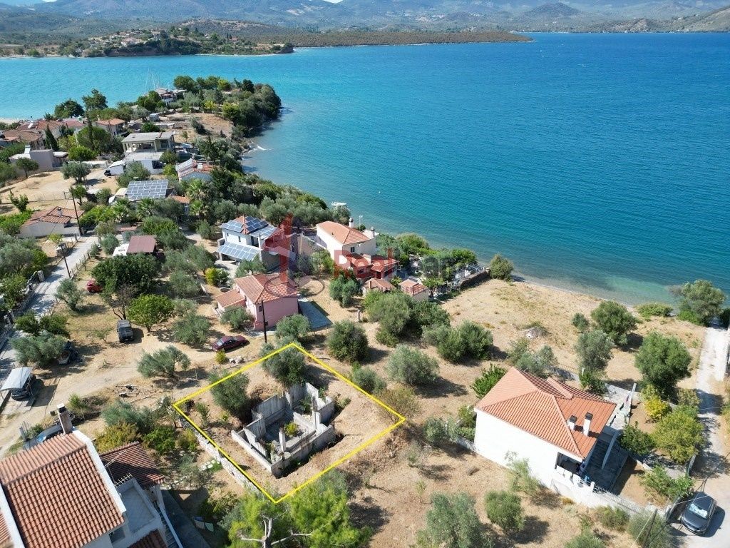 Property photo 2 of 22