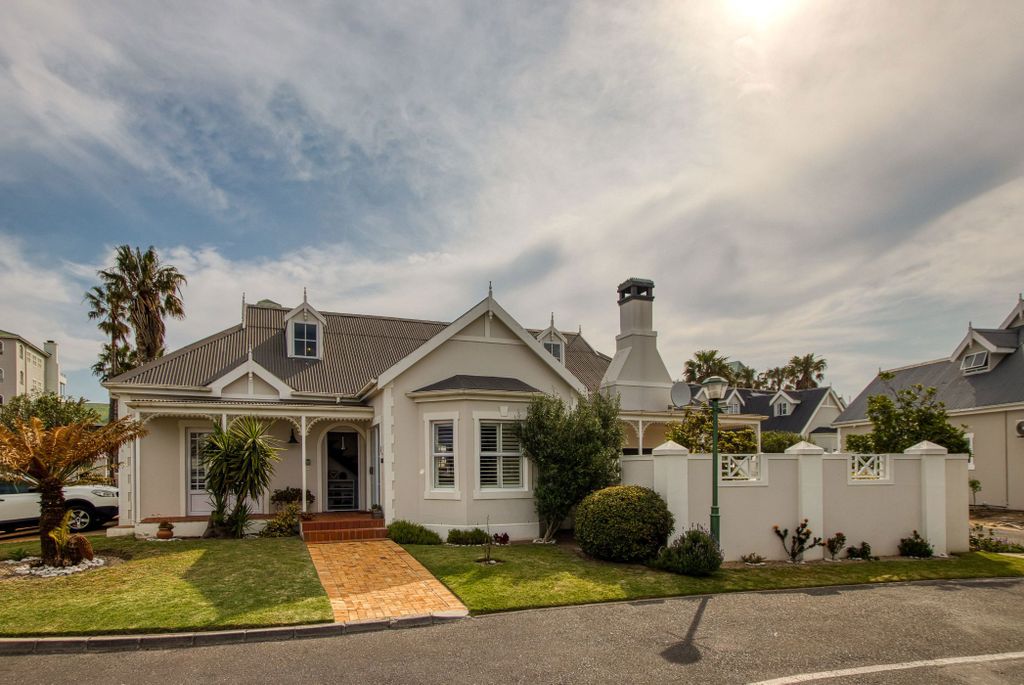 Property photo 1 of 55 Sw1676385