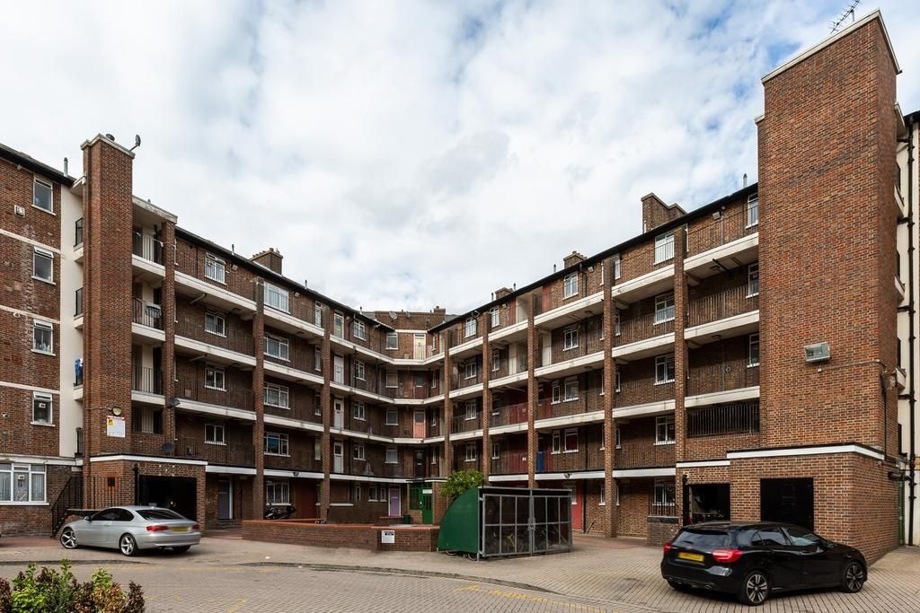 Property photo 1 of 8 1 Bedroom Flat For Sale