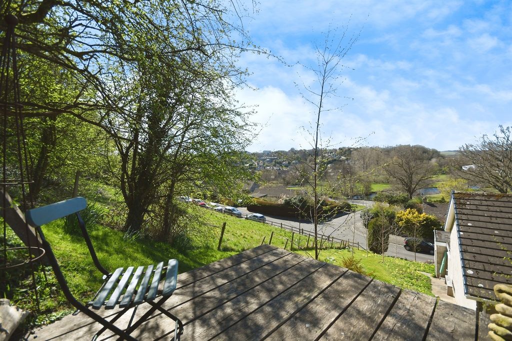 Property photo 3 of 30