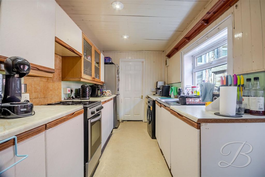 Property photo 3 of 17 Ccltd-2.Jpg