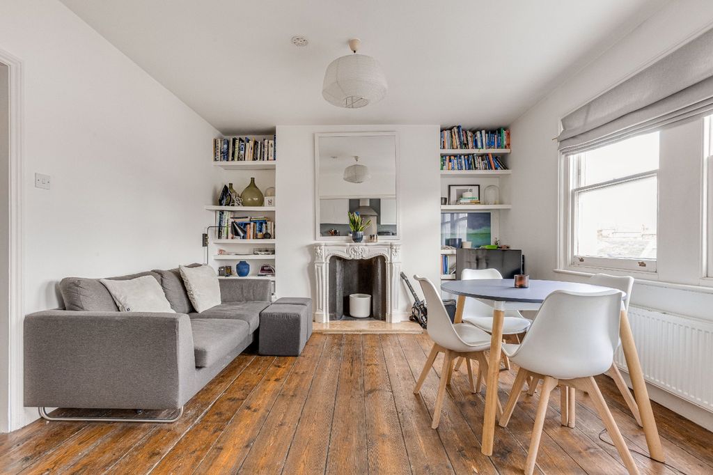 Property photo 3 of 9