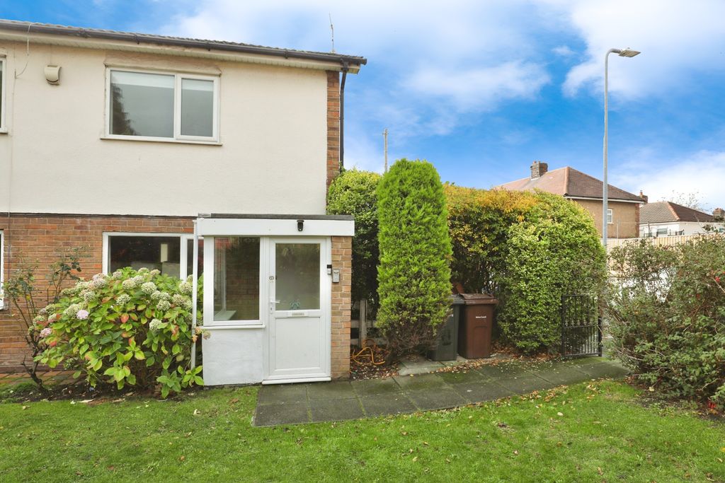 Property photo 3 of 15