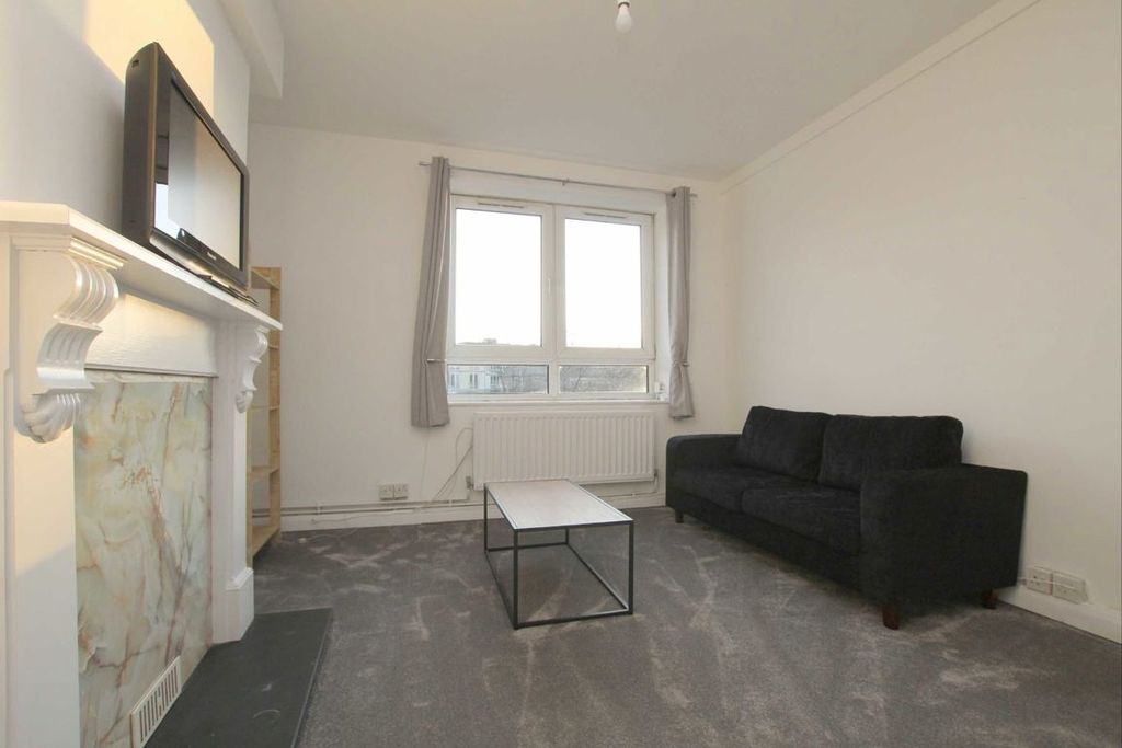 Property photo 1 of 4