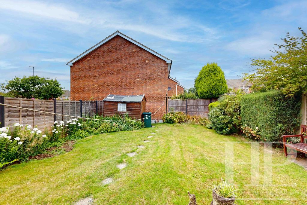 Property photo 2 of 18